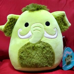 Squishmallow NWT elephant Farhad 8"